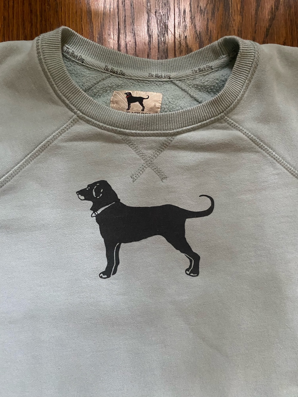 The Black Dog Sweatshirt Women’s Sz Small Legacy Collection Pullover Crewneck